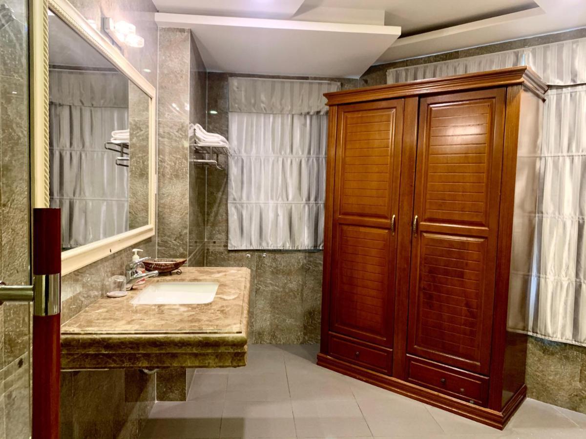Bao Tran Hotel Ho Chi Minh-staden Exteriör bild